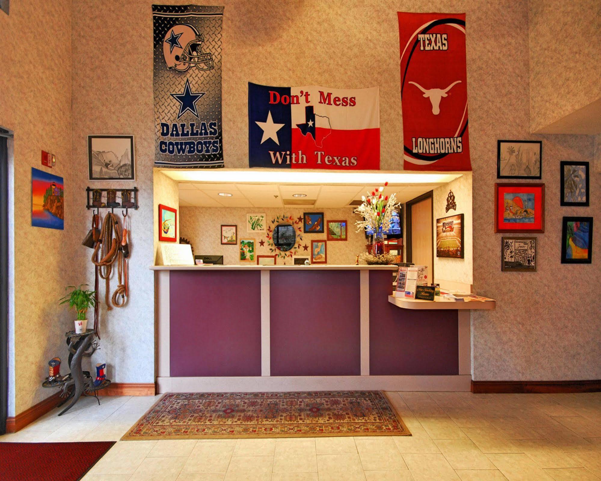 Texas Inn Harlingen Esterno foto