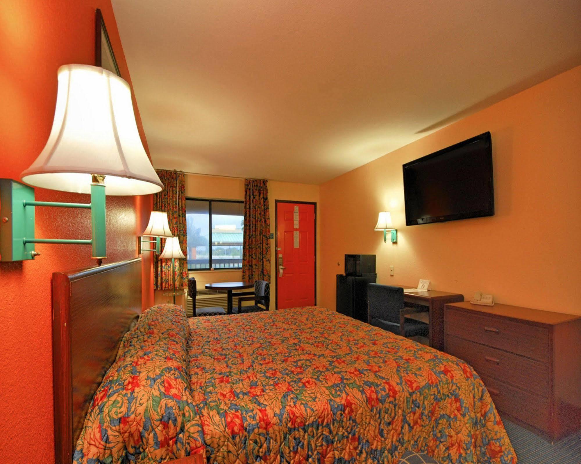 Texas Inn Harlingen Esterno foto